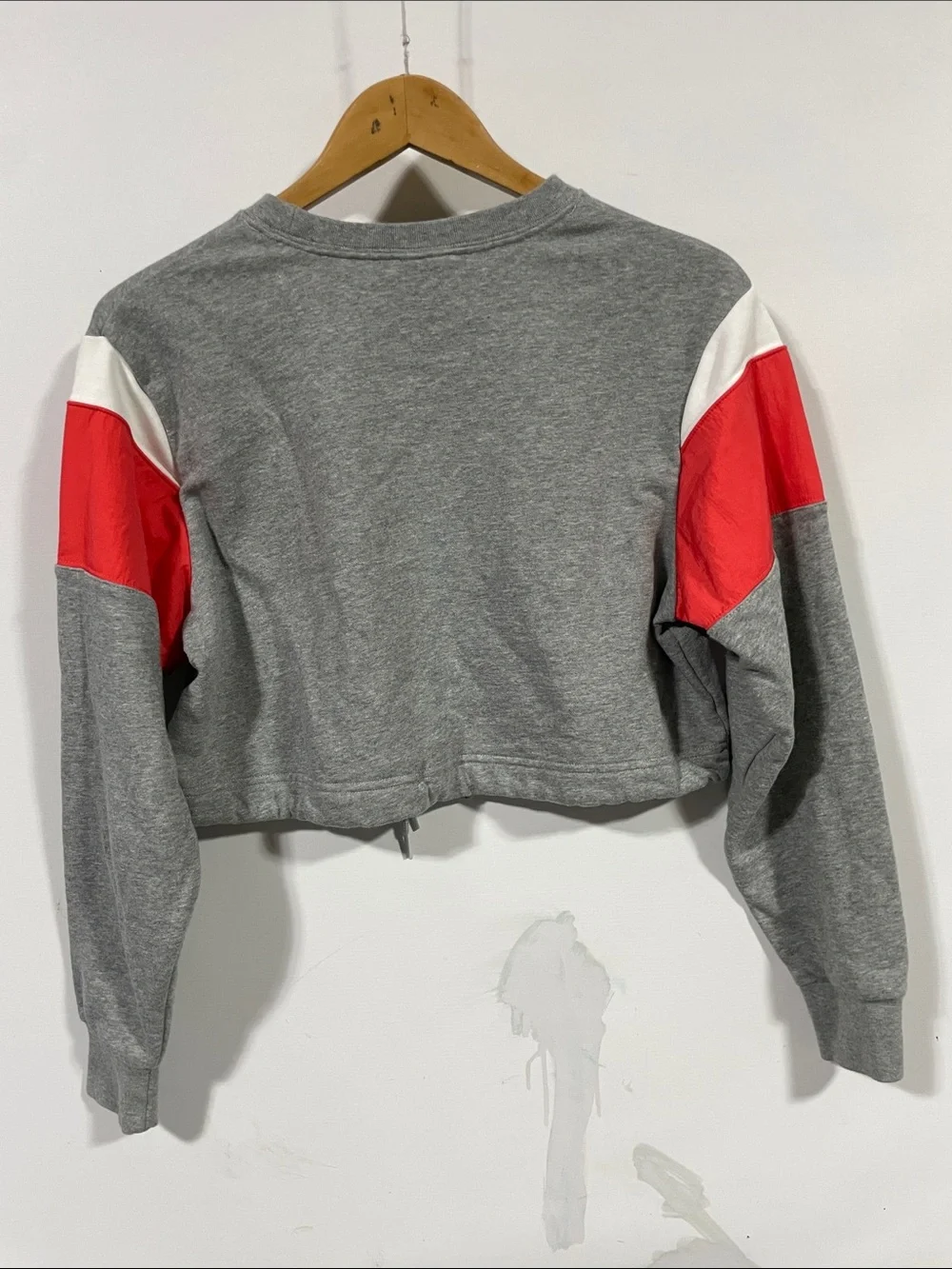 Nike Gray Cropped Sweatshirt with Red and White Sleeve Panels